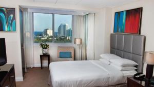 Queen Suite with City View room in GALLERYone - a DoubleTree Suites by Hilton Hotel