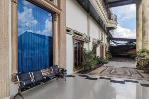 RedDoorz near Islamic Center Jambi