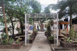 RedDoorz near Islamic Center Jambi