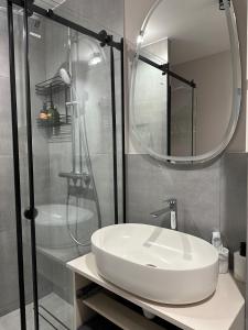 luxury Apartmens na Duhnovicha , напроти Аквапарка "Карпатія"