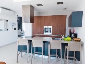 Vela Vista Penthouse Attico 14 Entire Unit