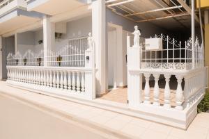 Beachfront Family Escape