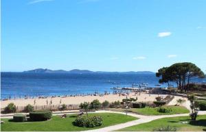 LAL110-120 Appartement 2 pièces 4 couchages LA LONDE LES MAURES