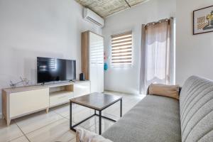 Stylish & Modern 1-Bedroom top floor unit in Gżira by SF Homes