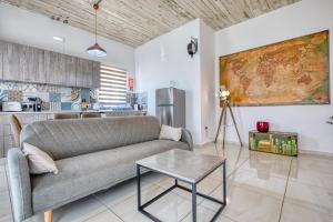 Stylish & Modern 1-Bedroom top floor unit in Gżira by SF Homes