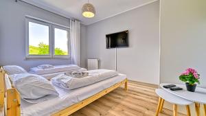 Waryńskiego, Sun & Snow