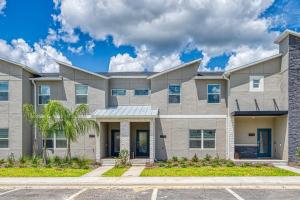 Last Minute Disney Getaway Townhouse with Private Pool. Book Now 46733