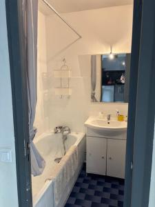 Charmant 2 pièce à 2min de la mer