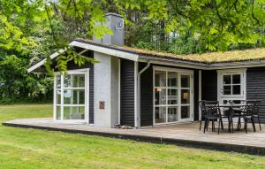 Amazing Home In Roslev With Wifi