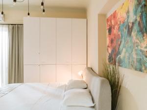 Oldtown Central Oasis --- Self Check in --- Metro Station at 1min --- Secured parking nearby---