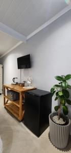 McCraes Garden Suite
