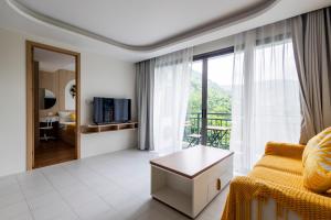 Kamala Modern 2 bedroom Apartment