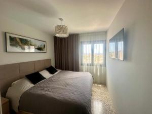 Seaside Two Bedroom Apartment