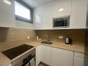 Seaside Two Bedroom Apartment