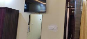 Lucknow Luxury Hotel And Restaurant