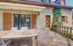 Maison Vue Sur Les Montagnes