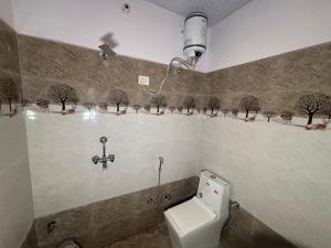 Hotel Regal Crown