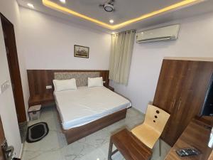 Hotel Regal Crown