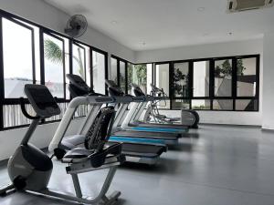 HYDE3 i-City ITQAN Premium Home - 8pax, Netflix, Parking