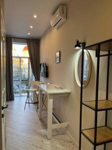 Lucky Apartmens in centre Lviv