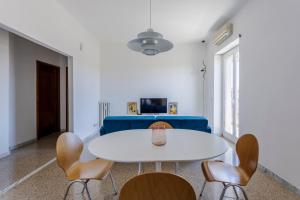 GuestHost - Re di Roma - Bright Apartment X4