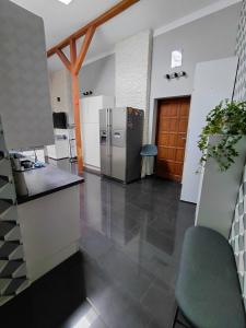 Matejki Comfort Apartment by BookingHost