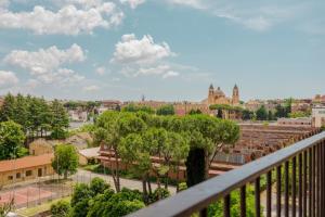 GuestHost - Re di Roma - Bright Apartment X4