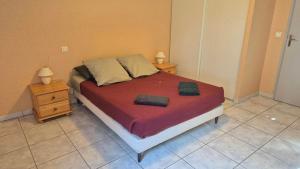 Maisons de vacances Les Mesanges - Jardin - Nature : photos des chambres