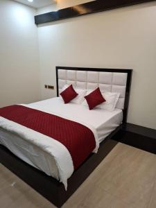 Hotel MKG Inn Club and Bar Jaipur