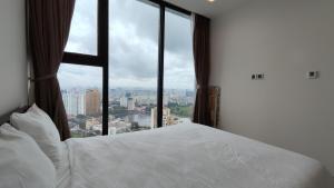 Apartment in Vinhomes Metropolis Lieu Giai