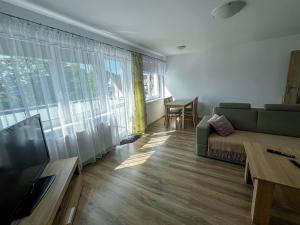 Pokoje i apartamenty Pod Dębem