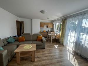 Pokoje i apartamenty Pod Dębem