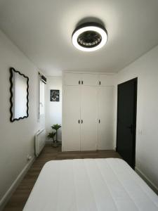 St Cyprien moderne et lumineux rez de jardin