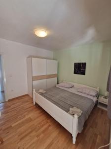 Apartments by the sea Korcula - 4349