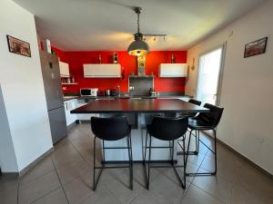 Appartements Le Yeti T4 air-conditioned Lyon Eurexpo stadium LDLC arena : photos des chambres