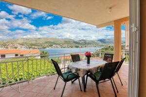 Apartments by the sea Sparadici, Sibenik - 23939