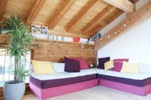 Chalets Chaleureuse maison de village : photos des chambres