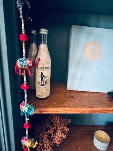 Maisons de vacances Maison en pierre, charme et jardin au calme : photos des chambres