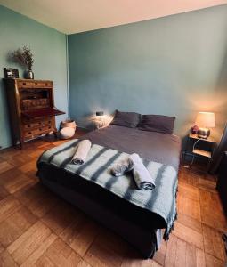 Maisons de vacances Maison en pierre, charme et jardin au calme : photos des chambres