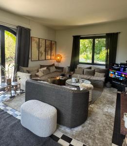 Maisons de vacances Maison en pierre, charme et jardin au calme : photos des chambres