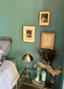 Maisons de vacances Maison en pierre, charme et jardin au calme : photos des chambres