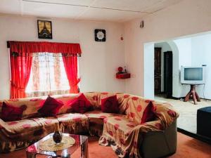 ANN FIELD BUNGALOW Home Stay