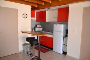 Appartements Appartement 2 chambres proche de la plage : photos des chambres