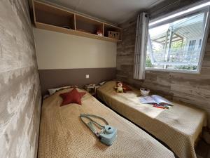 Campings Camping Le Sequoia : photos des chambres
