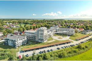 Mehr Meerblick - Stilvolle Ferienwohnung mit Panoramablick auf Ostsee und Saaler Bodden