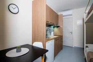 Litos Apartments