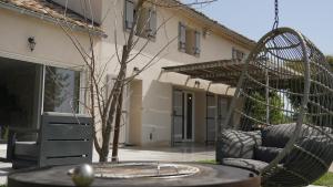 Villas Domaine du Piol - Luberon - Piscine privee - Clim - Beach Volley : photos des chambres