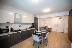 Ricky Apartment in Infinity Spa & Pool