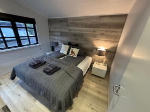 Discover Iceland Private Lodges Two Houses