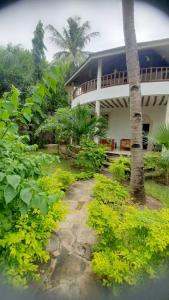 Manuastro Breeze Villa